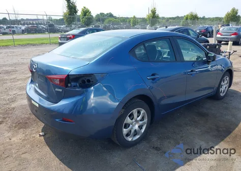 2017 Mazda Mazda3 Sport из США, поврежденный, VIN 3MZBN1U75HM122771